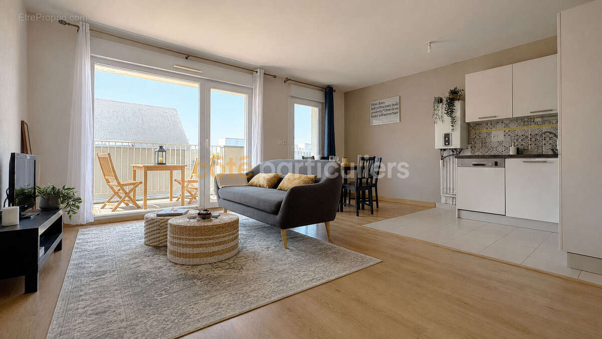 SAINT MELOIR DES ONDES centre, Appartement 3 pièces 65.20 m2, balcon, garage double. - photo 4