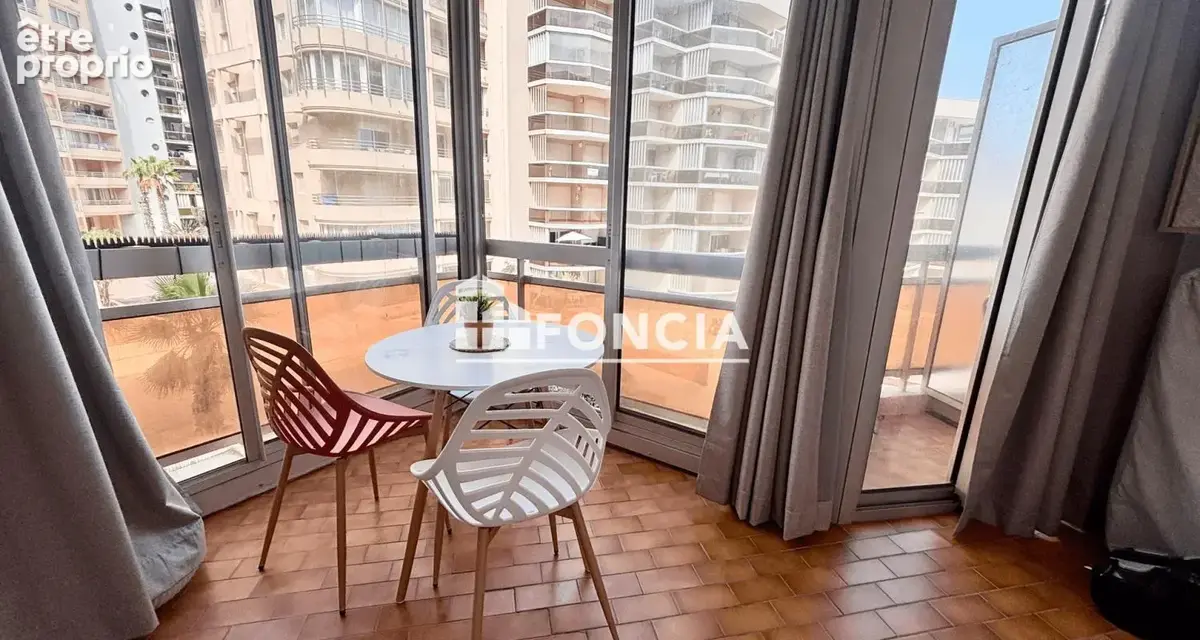 Studio cabine canet sud grande loggia 8 m2 proche plage - photo 4