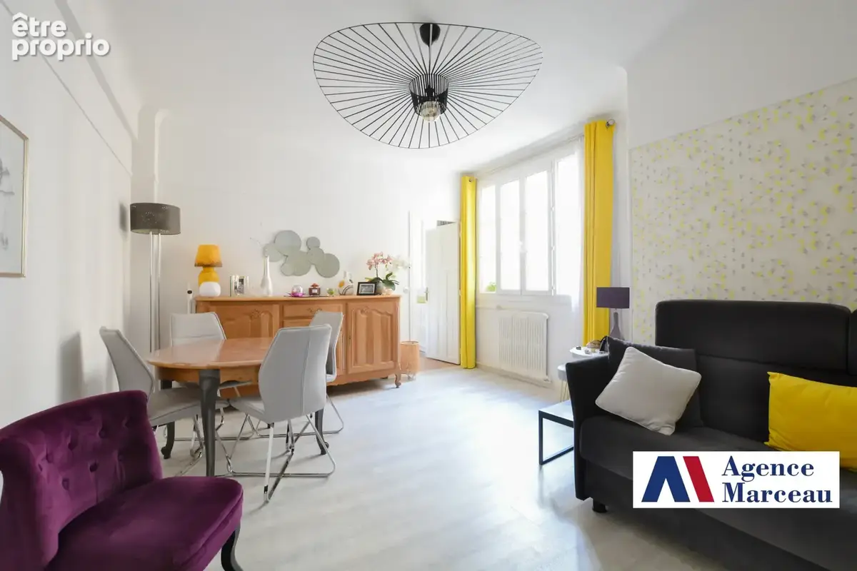 Appartement à COURBEVOIE