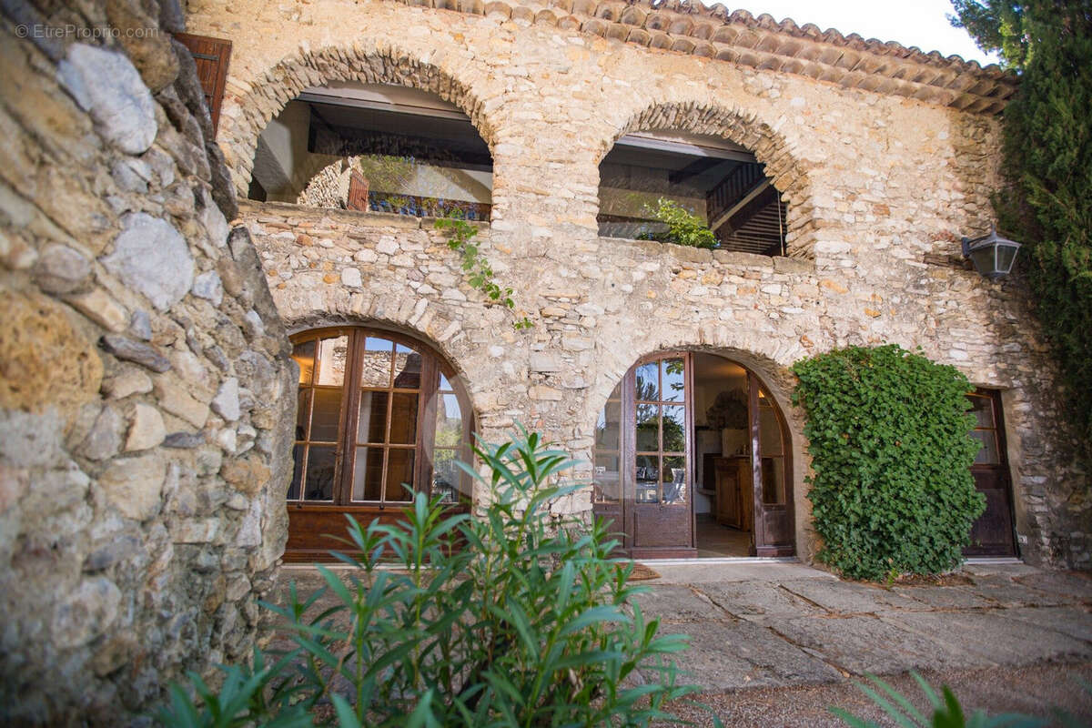Maison à VAISON-LA-ROMAINE