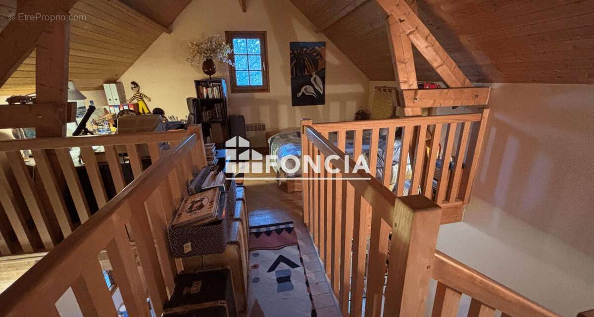 Maison à LE VAL-DAVID