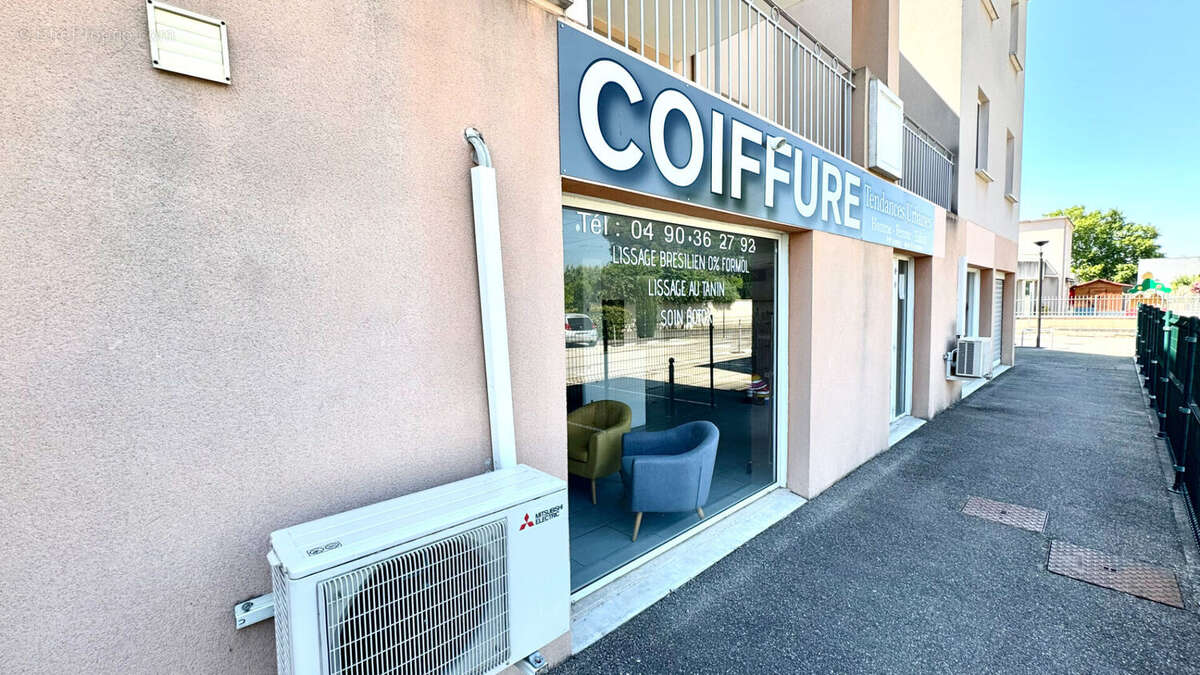 Commerce à ALTHEN-DES-PALUDS