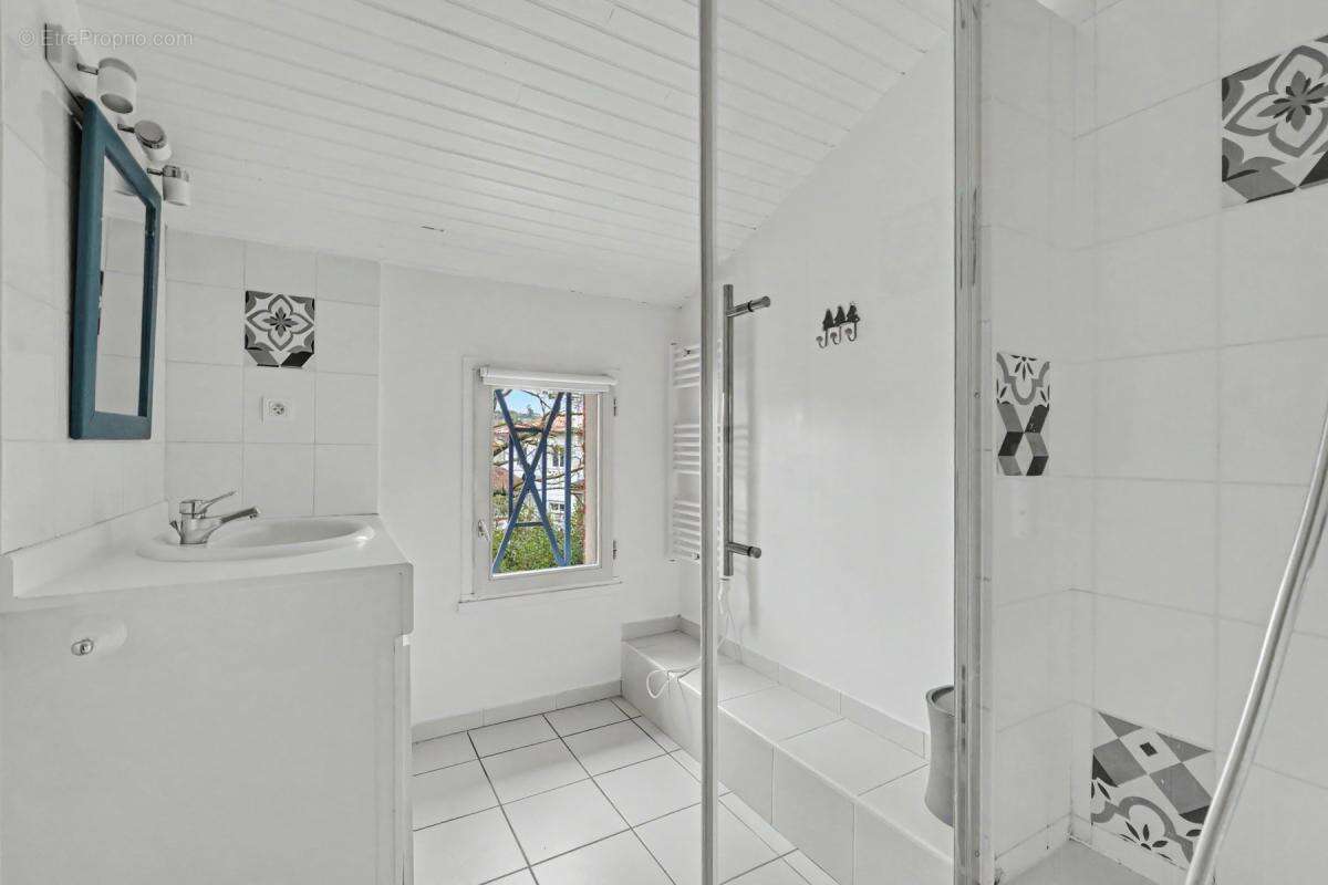 Maison à SAINT-ORENS-DE-GAMEVILLE