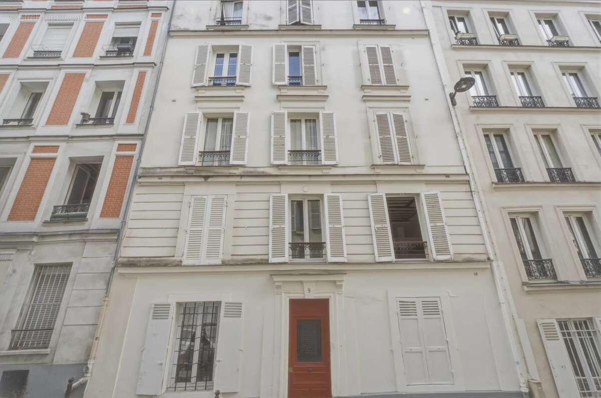 Appartement 2 pièces de 33 m² à Paris Montmartre - photo 8