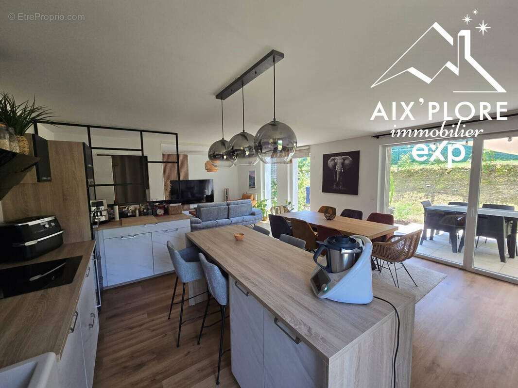 Appartement à COGNIN