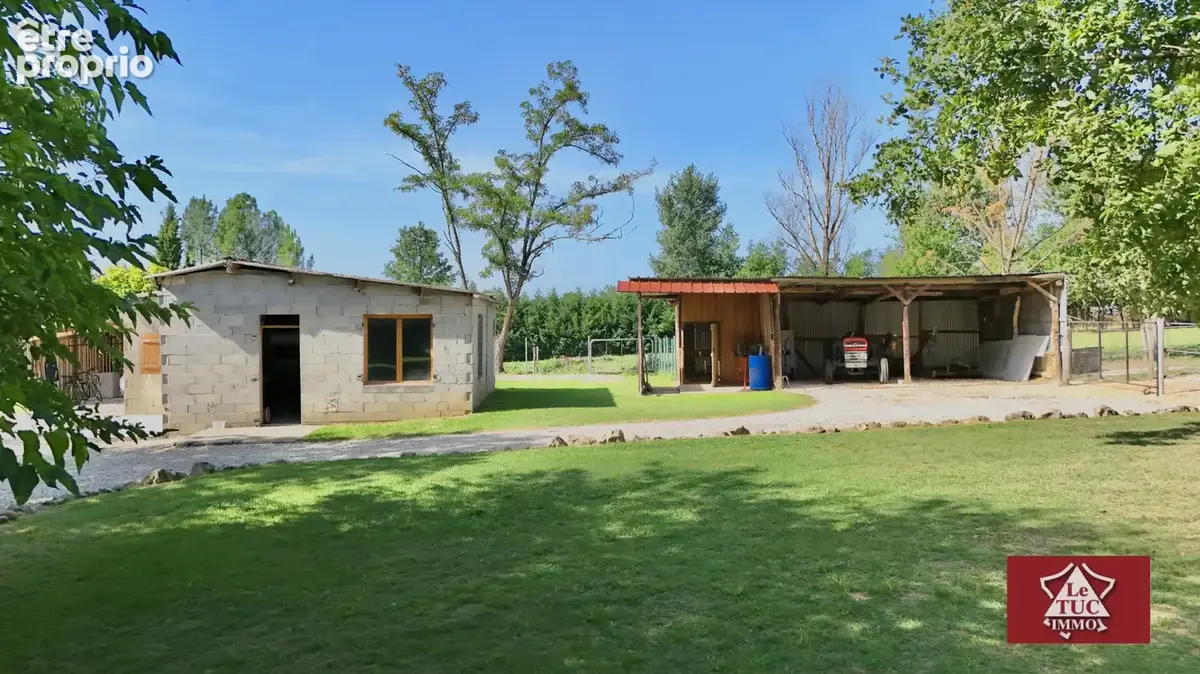 Maison de plain pied, piscine chauffée avec installations équestres - photo 19