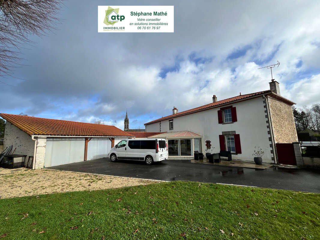 Maison à SAINT-DENIS-LA-CHEVASSE