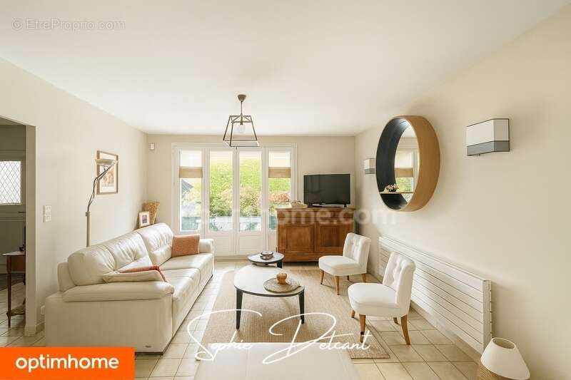 Maison à JOUE-LES-TOURS