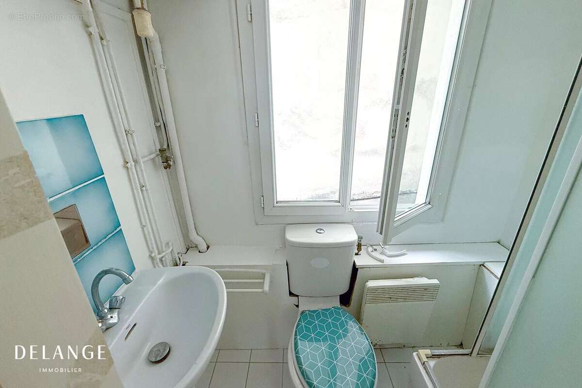 Appartement à PARIS-11E