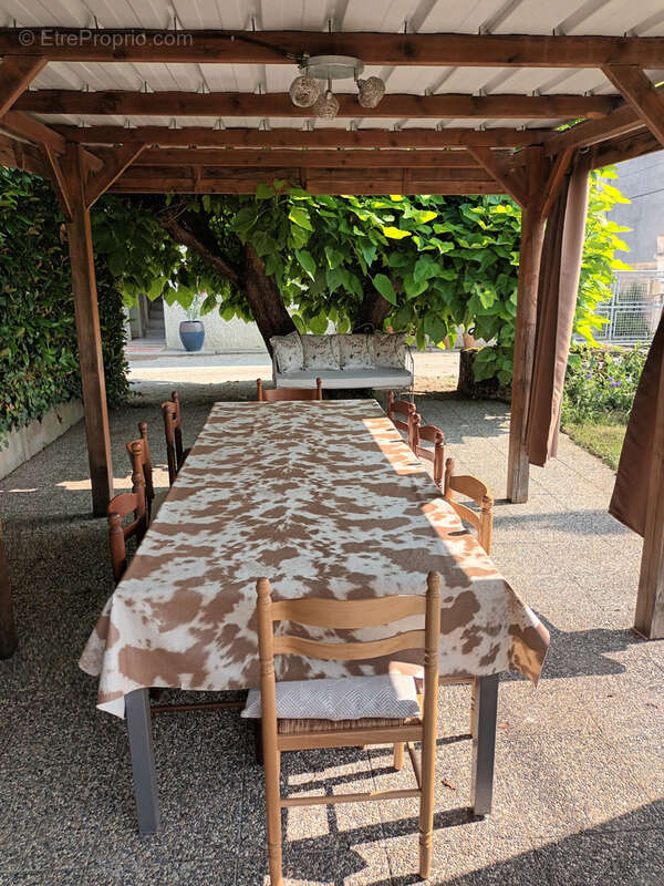 Maison à VEYRINS-THUELLIN