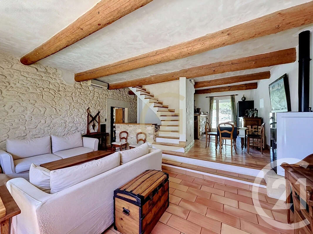 Maison à UZES