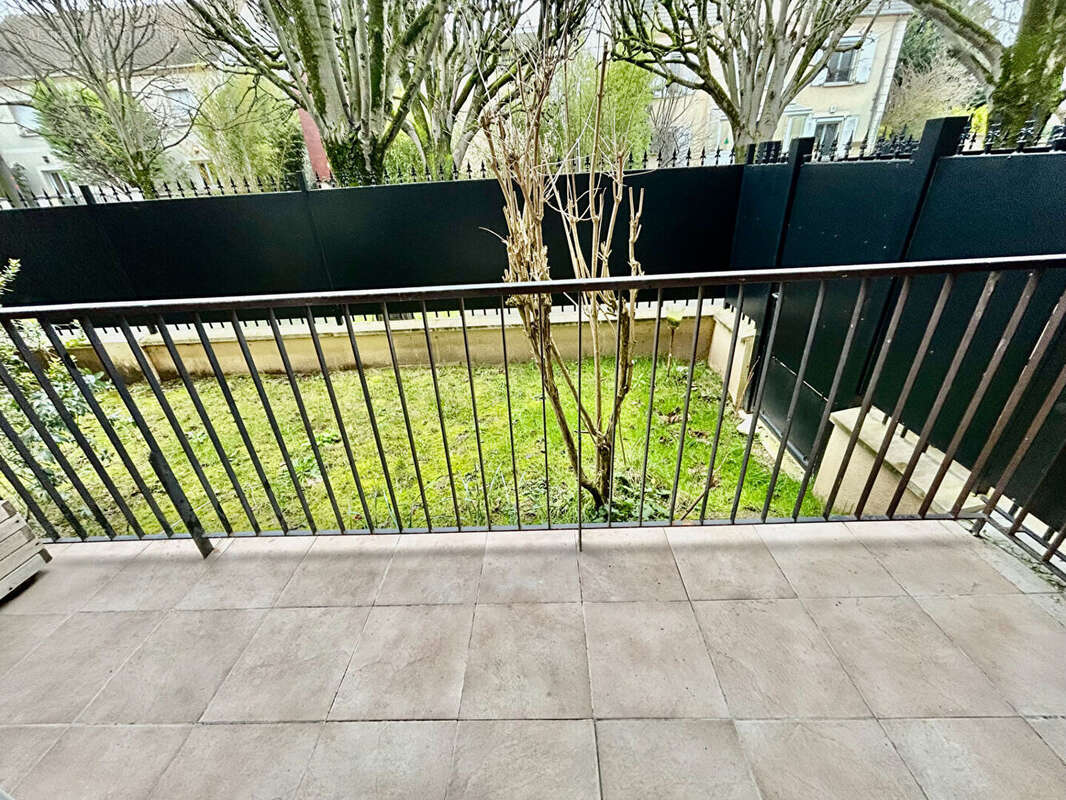 Appartement à LE PERREUX-SUR-MARNE