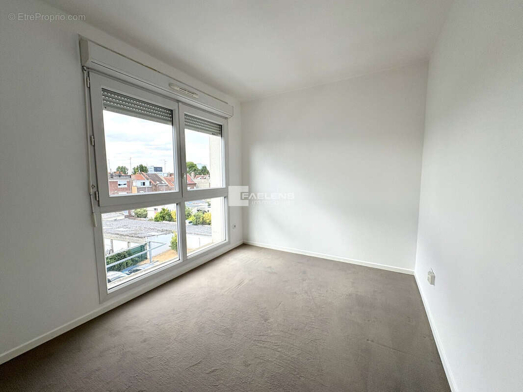 Appartement 76 m² à Faches-Thumesnil  - photo 3