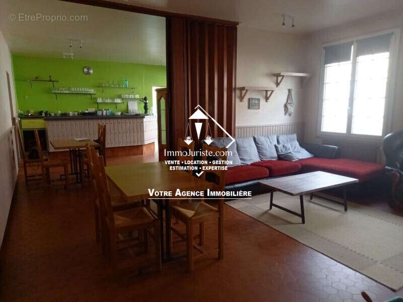 Appartement à BUJALEUF