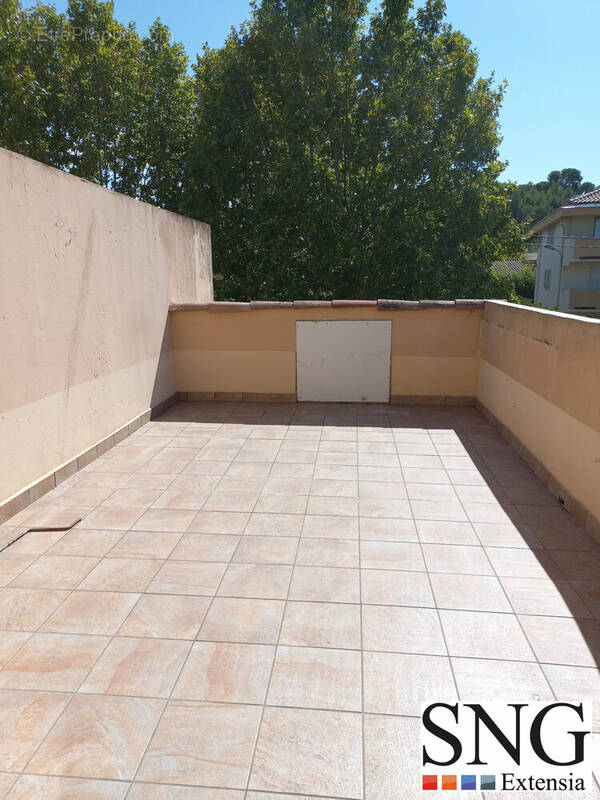 Appartement à ARLES