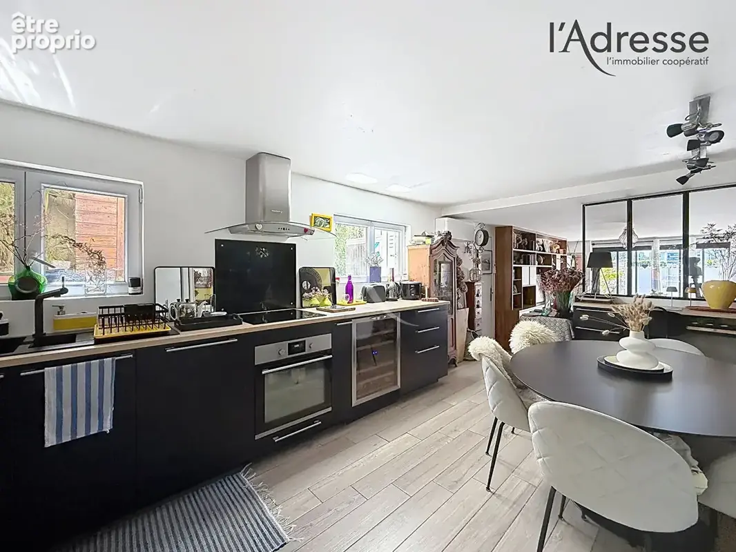 Rueil-Malmaison - Maison familiale 105m² avec 2 terrasses - Proche future ligne 15 (Mt Valérien) - photo 6