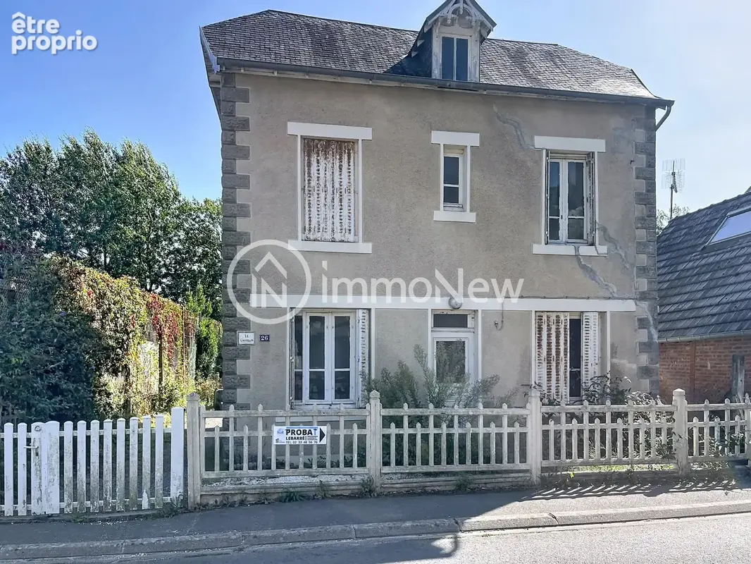 Maison à SAINT-JEAN-LE-THOMAS