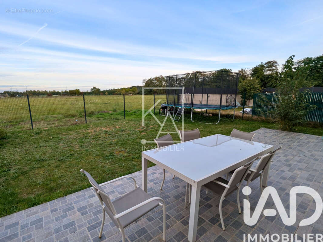 Photo 3 - Maison à BALLANCOURT-SUR-ESSONNE