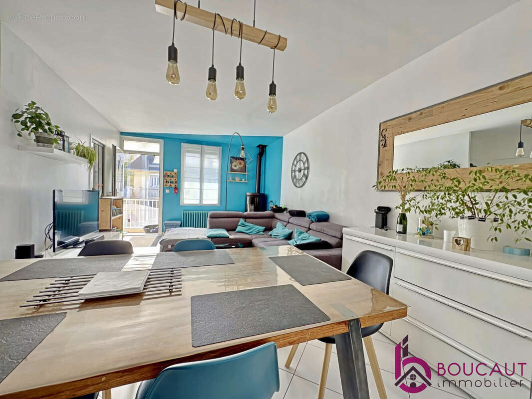 Maison à LE PLESSIS-ROBINSON