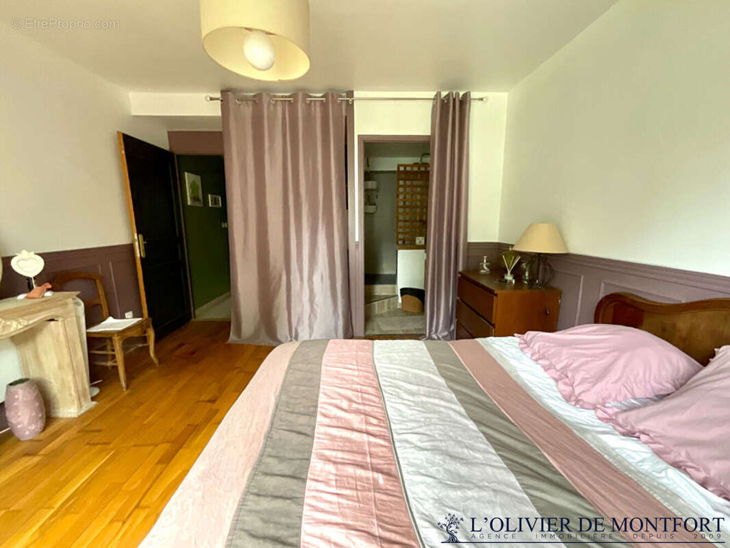 Maison à MONTFORT-L&#039;AMAURY