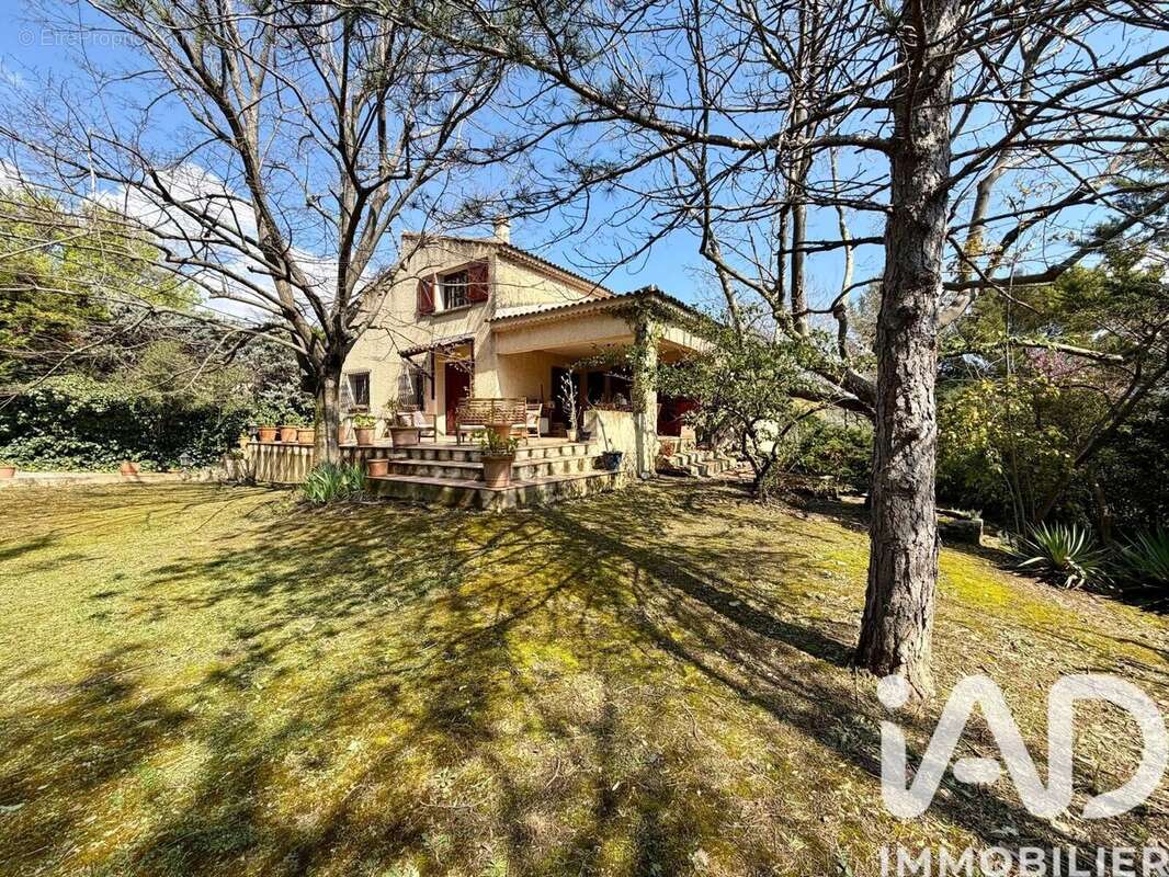 Photo 2 - Maison à AUBAGNE