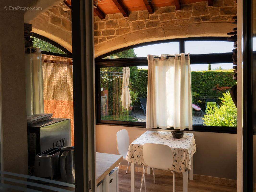 Maison de 6 pièces de 147 m² à La Cadière-d'Azur - photo 19