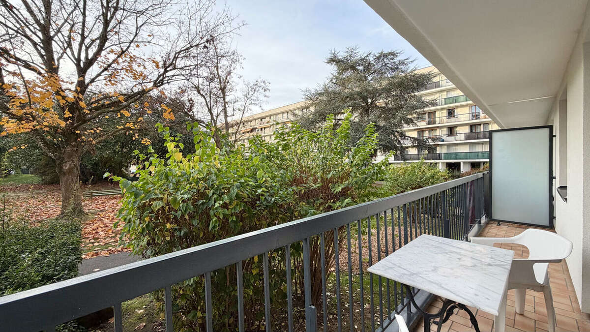 Appartement à CORBEIL-ESSONNES