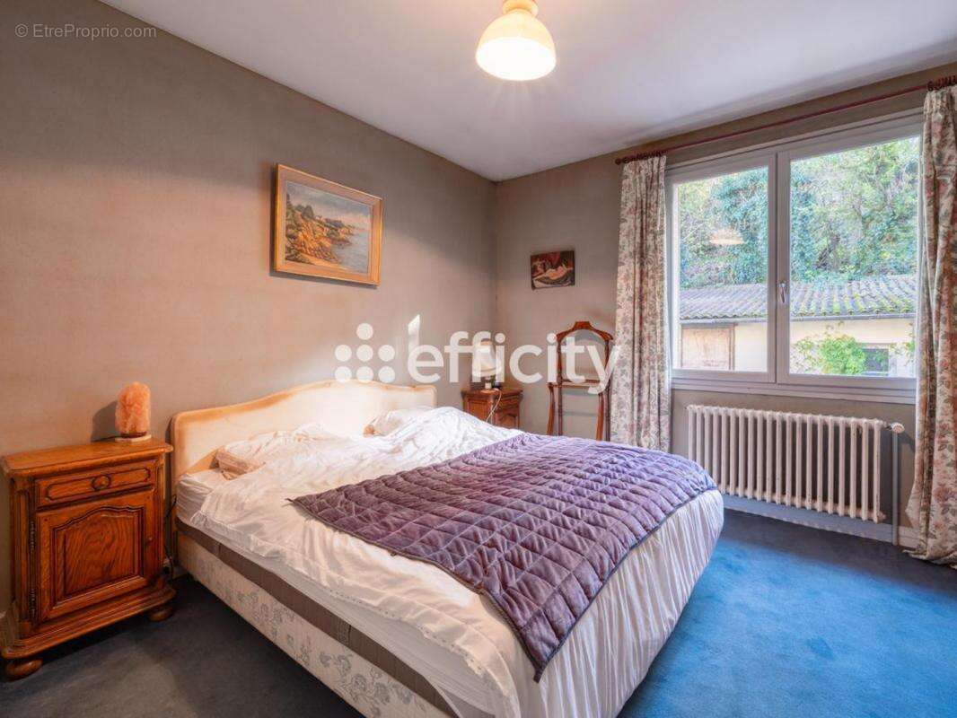 Maison à BRY-SUR-MARNE