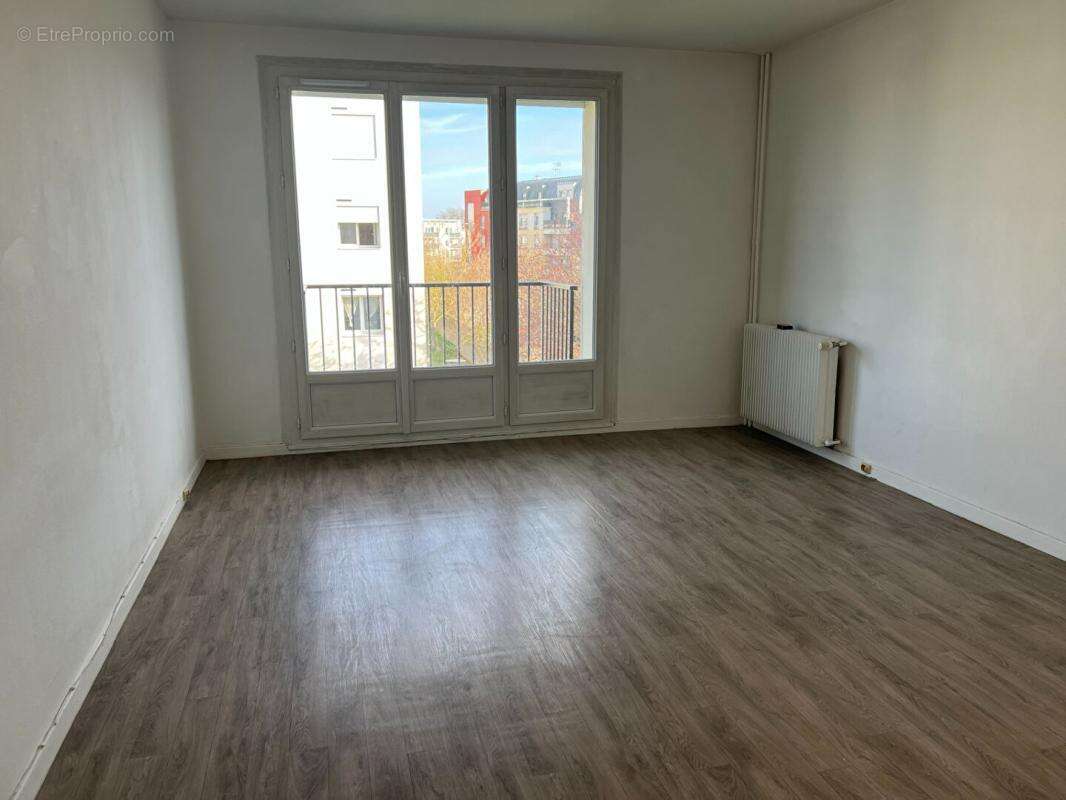 Appartement à BRETIGNY-SUR-ORGE
