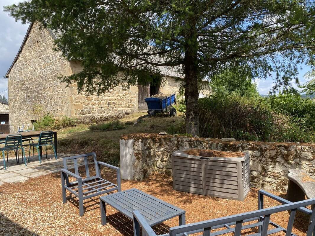 Maison 180 m² à Rempnat  - photo 7