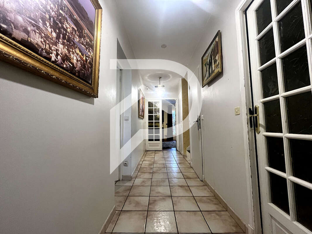 Maison à VIRY-CHATILLON