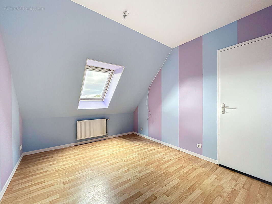 Maison à DOL-DE-BRETAGNE