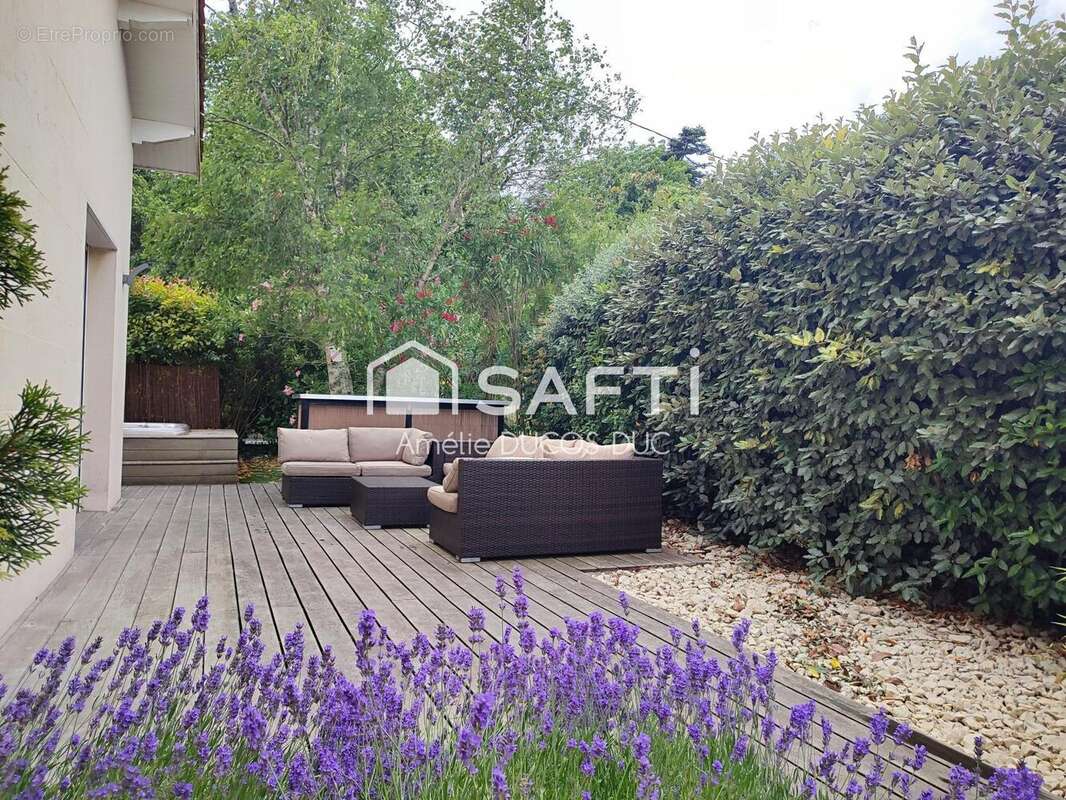 Photo 2 - Maison à PESSAC