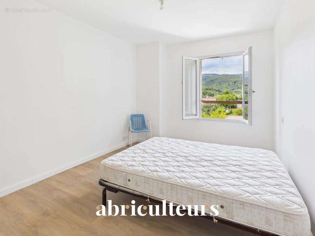 Bel appartement neuf de 95 m² – Vue panoramique en vente sur Fayence (83440) - photo 15