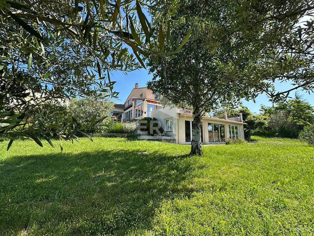 Maison à CRUIS