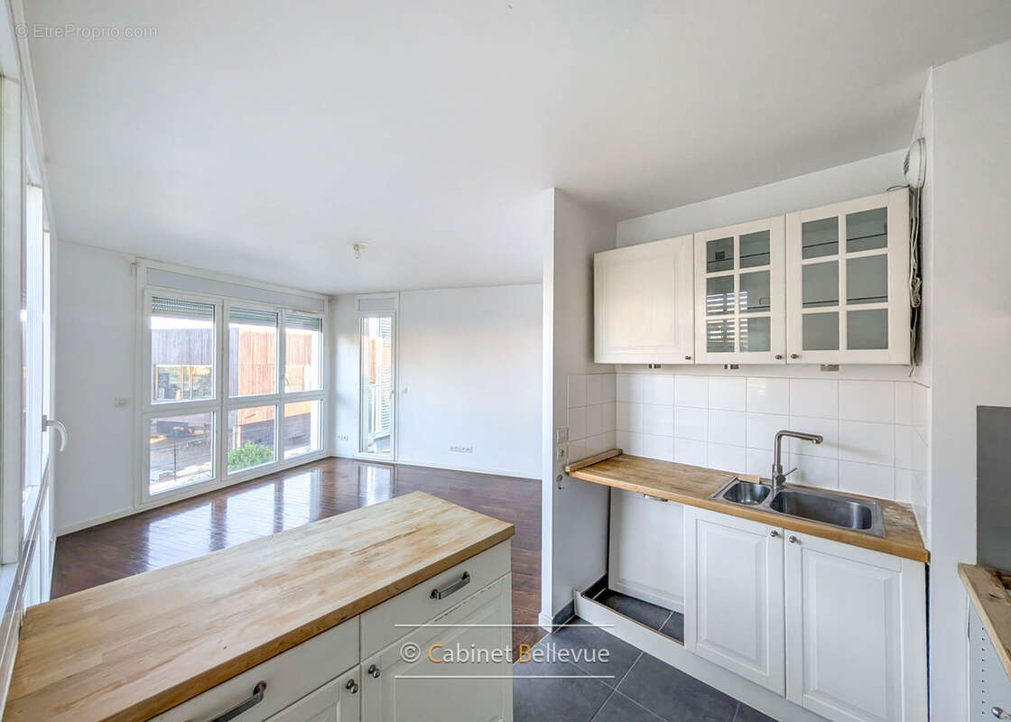 Issy les Moulineaux - Appartement 3 pièces avec balcon-terrasse et parking en sous-sol - 59,40 m2 - photo 5