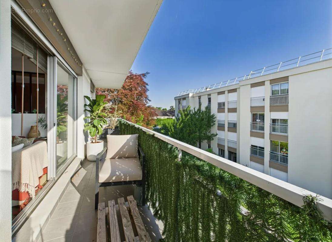 Appartement à MARGENCY