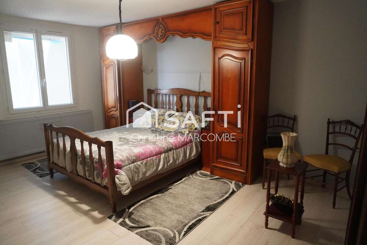 Photo 5 - Maison à THIVIERS