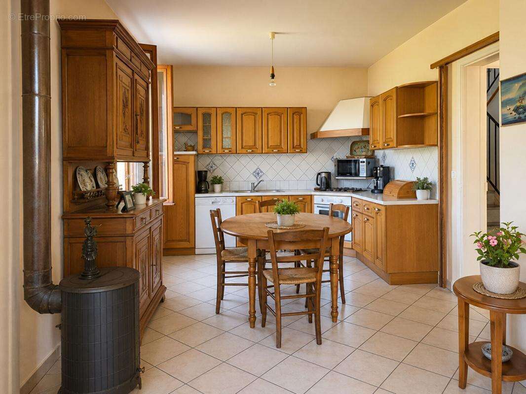 Maison à AIX-LES-BAINS