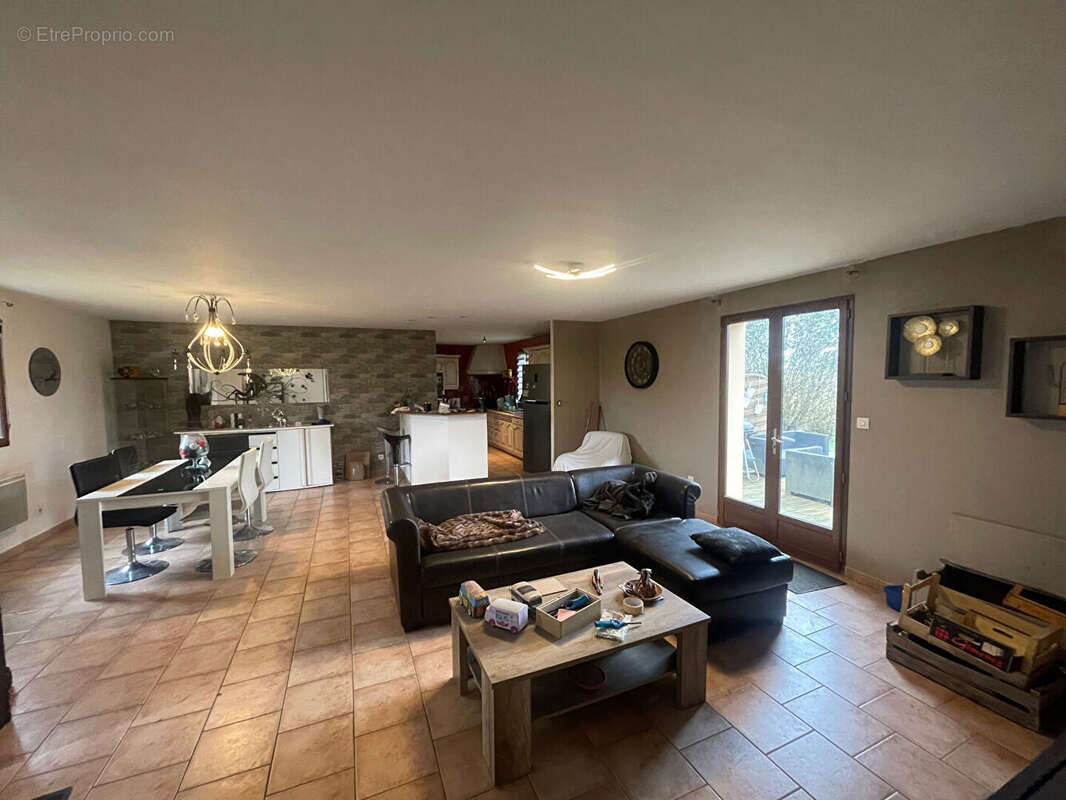 Maison à SAINCAIZE-MEAUCE