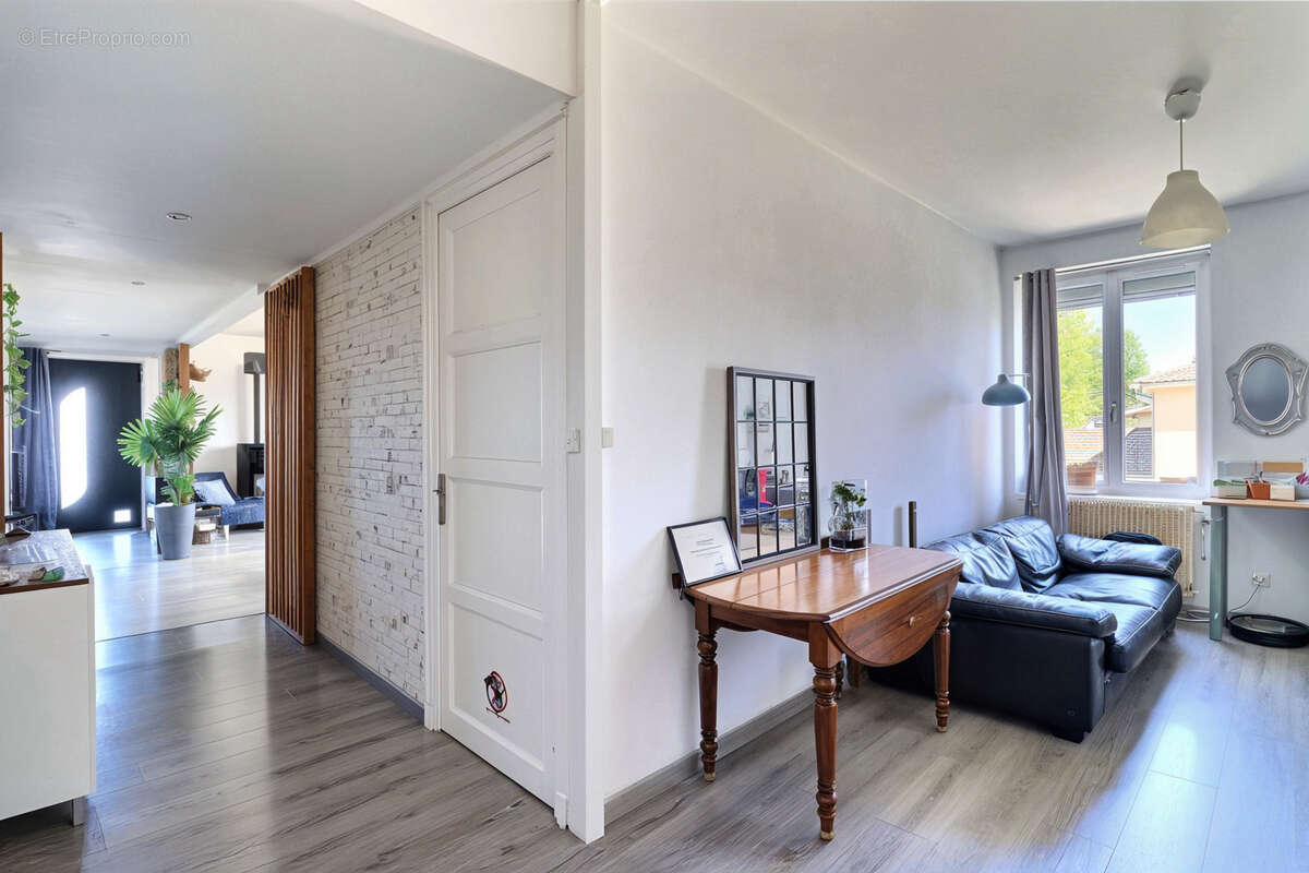 Appartement à MIONS