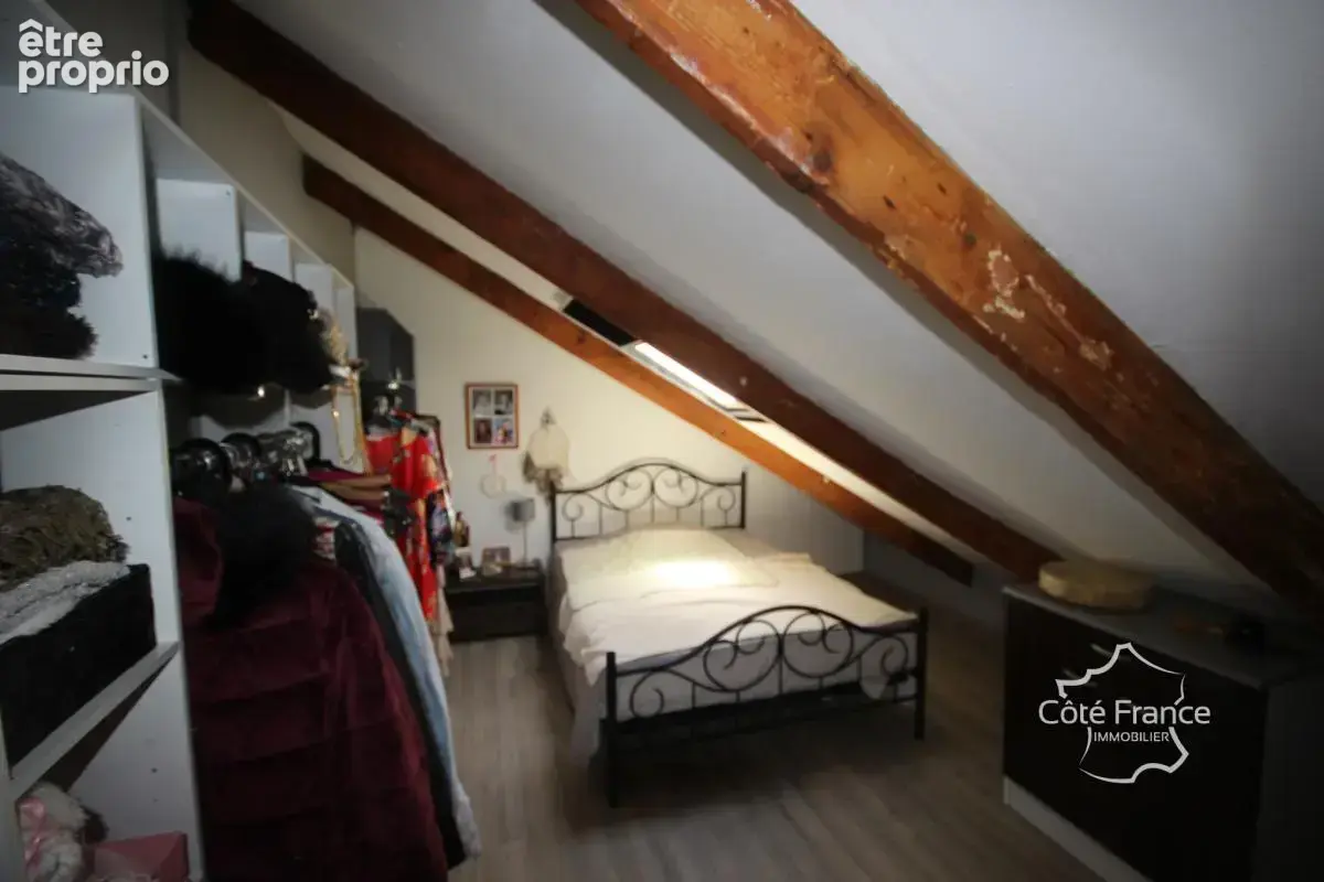 GIVET Maison d'habitation 2 chambres, louée 550 EUR par mois - photo 6