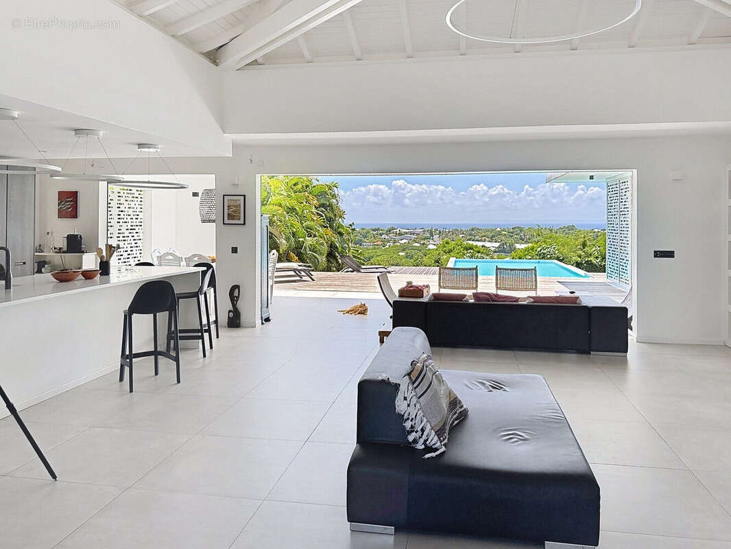 Maison à SAINT-FRANCOIS