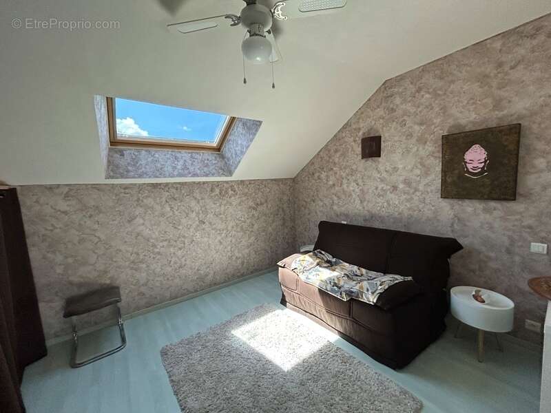 brison st innocent maison  5 pièces (2005)  150 m2 habitable sur magnifique terrain de 1229 m2 - photo 17