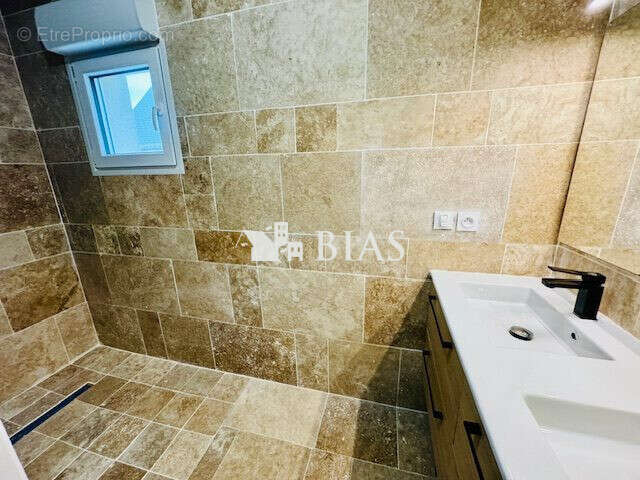 Maison à GOUSTRANVILLE