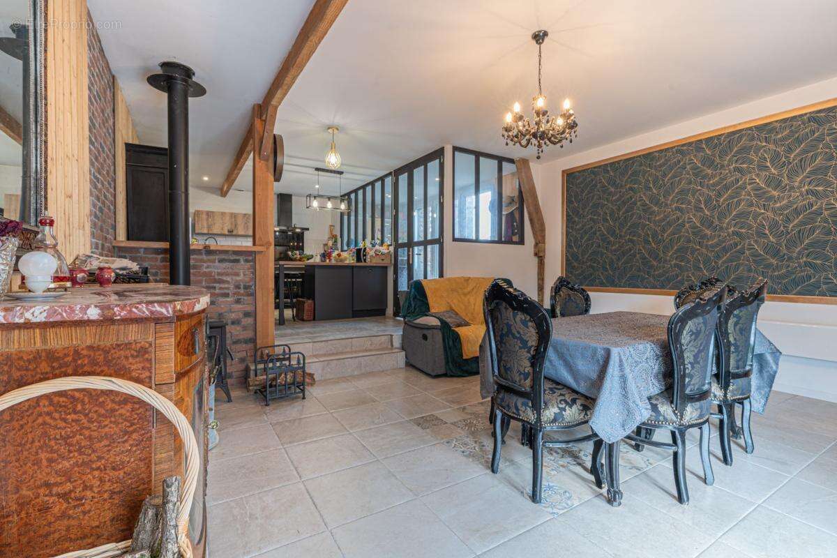Maison à MASSERET
