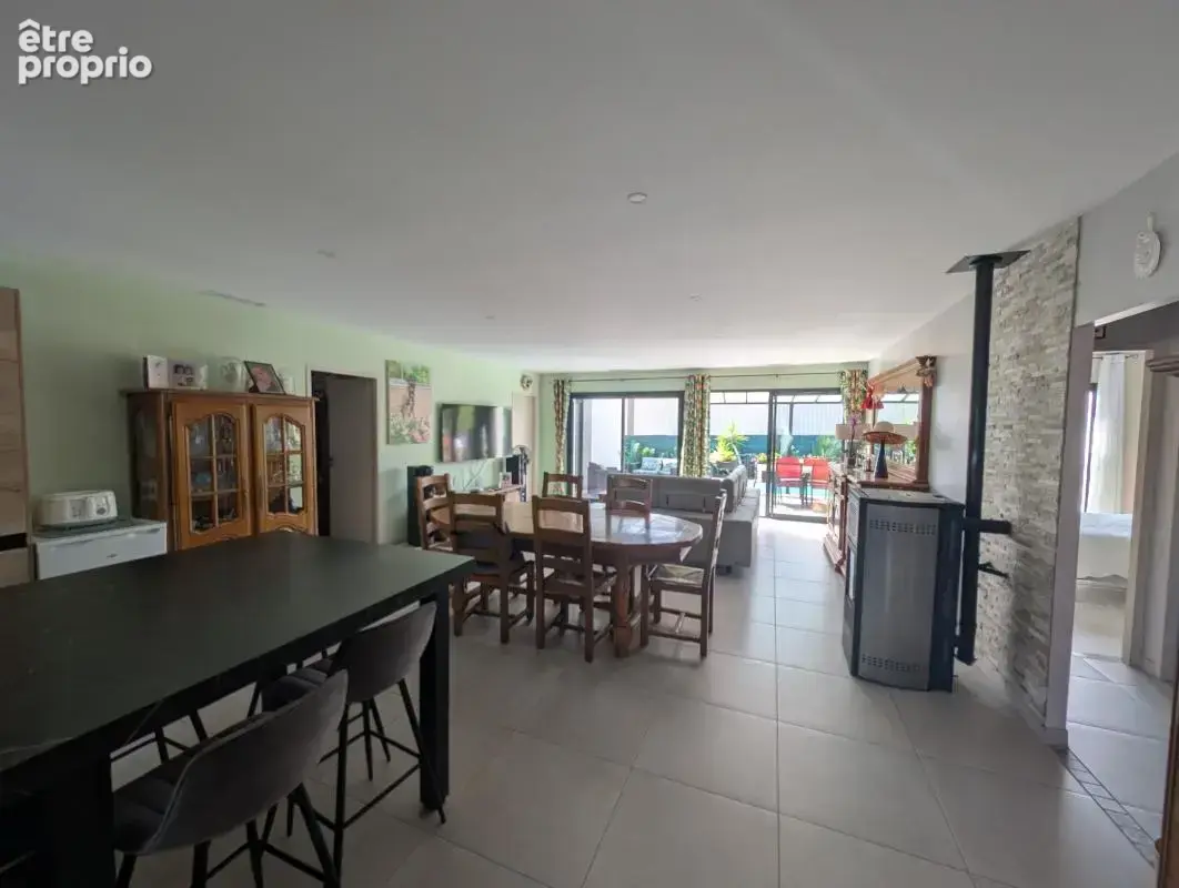 Villa moderne avec piscine - photo 7