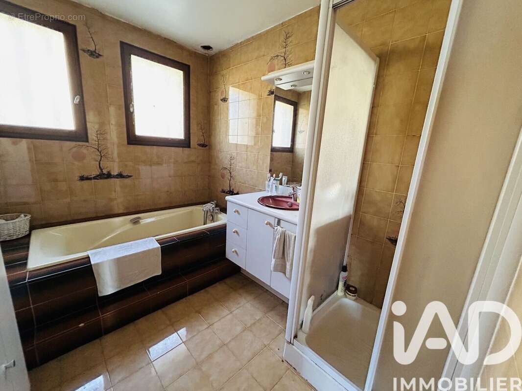 Photo 9 - Maison à PORT-SAINTE-MARIE