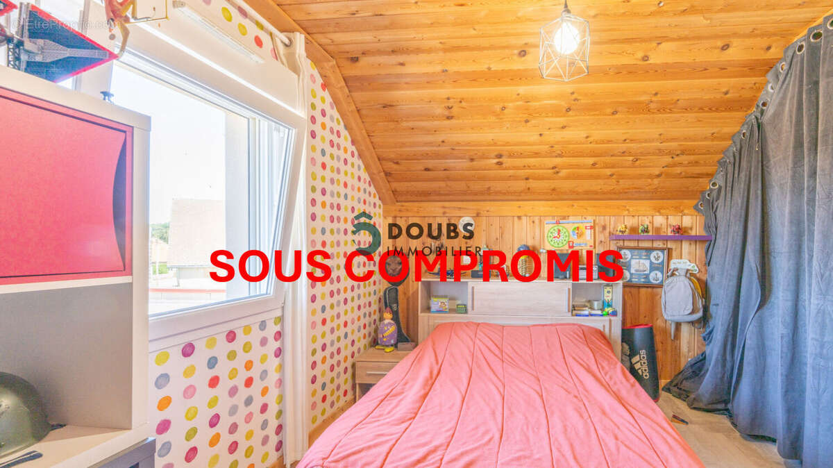 Maison à PLAIMBOIS-DU-MIROIR