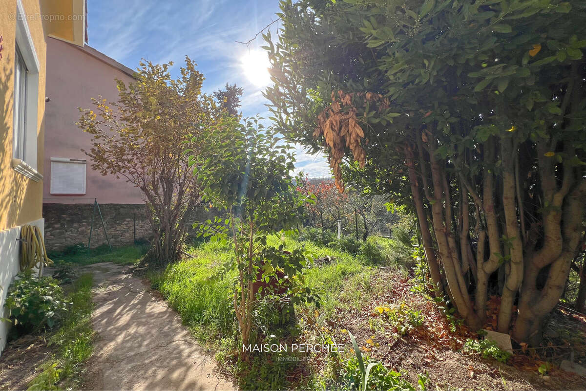 Maison à TRANS-EN-PROVENCE